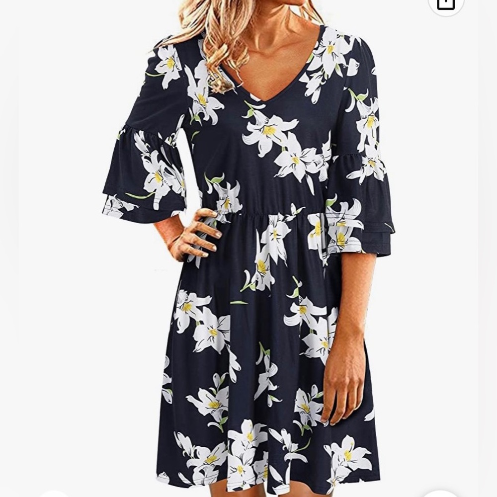 New with tag floral dress.
